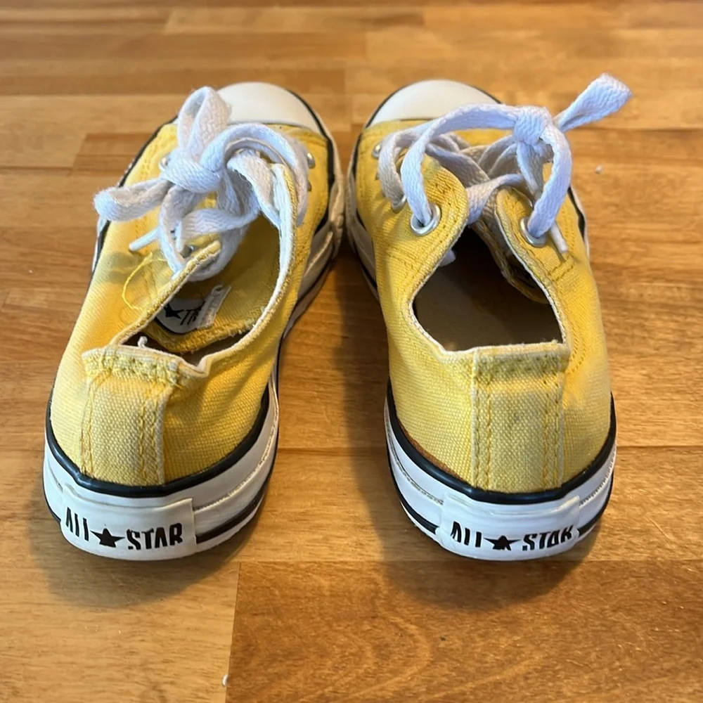 Converse All Star Kids’ Unisex Yellow Low Top Shoes
